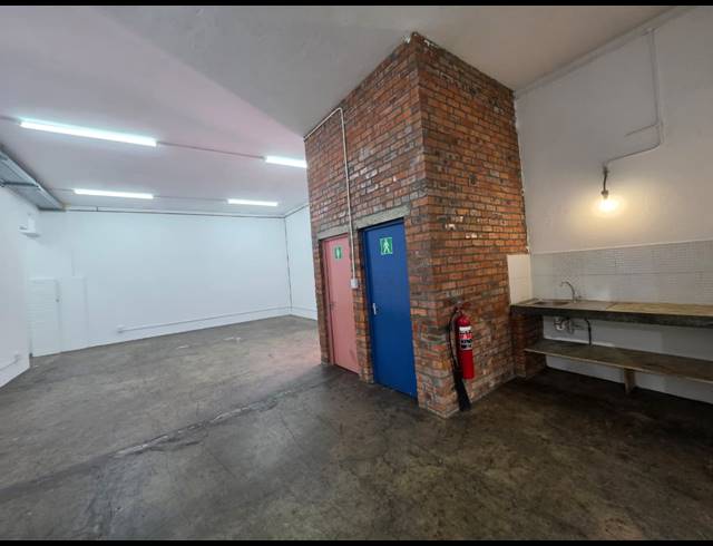 451M² WAREHOUSE TO LET IN MAITLAND